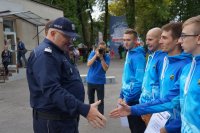 Komendant Wojewódzki wręcza dyplomy i puchary